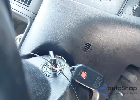 2008 Toyota Corolla S z USA, uszkodzony, nr VIN 1NXBR32E98Z940208